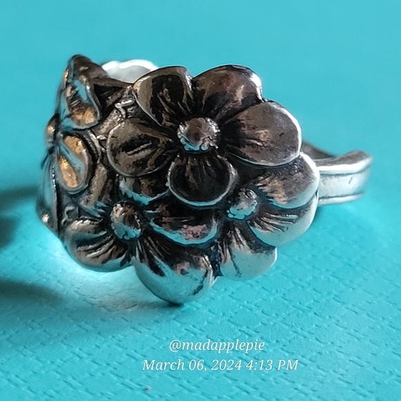 Antique Vintage Forget Me Not Spoon Ring in Sterling Silver Luxury Designer - Picture 7 of 16
